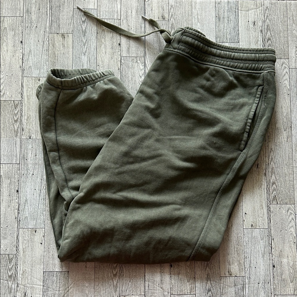 Aerie Green Joggers XXL